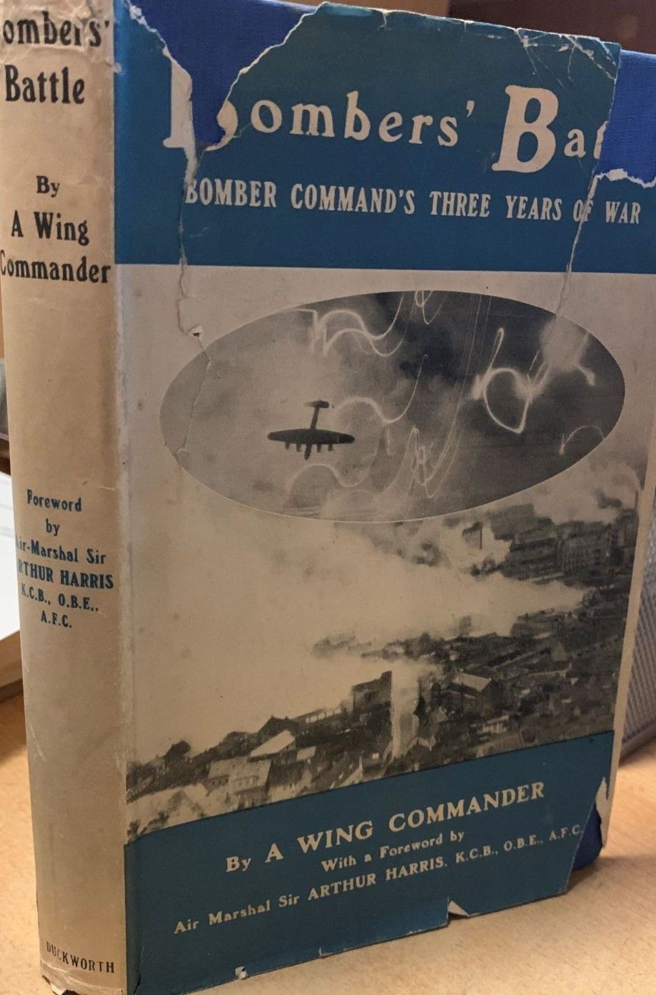 BOMBERS' BATTLE : Bomber Command's Three Years of War