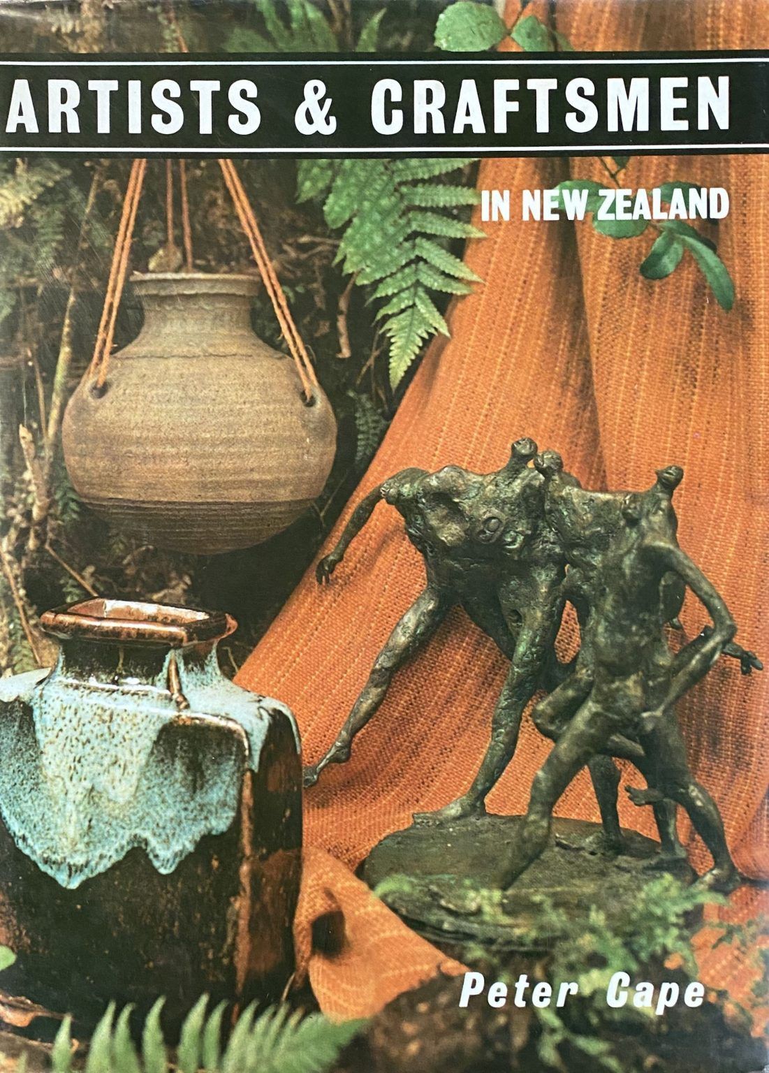 ARTISTS & CRAFTSMEN In New Zealand