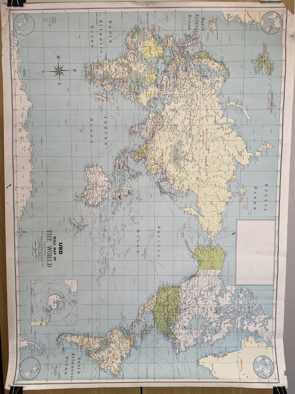 VINTAGE MAP: UBD Wall Map of The World