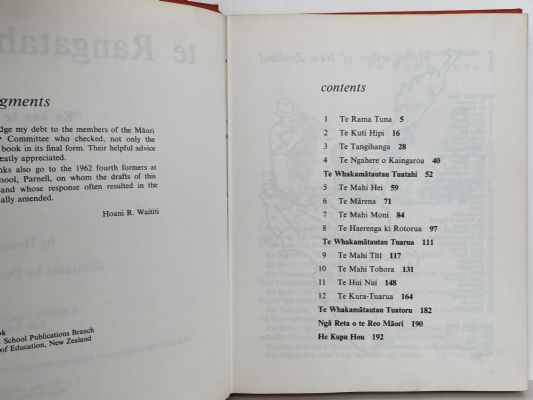 TE RANGATAHI: A Maori Language Course - Books 1,2,3